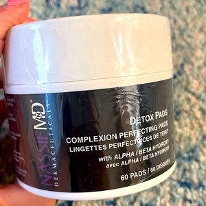 Detox pads